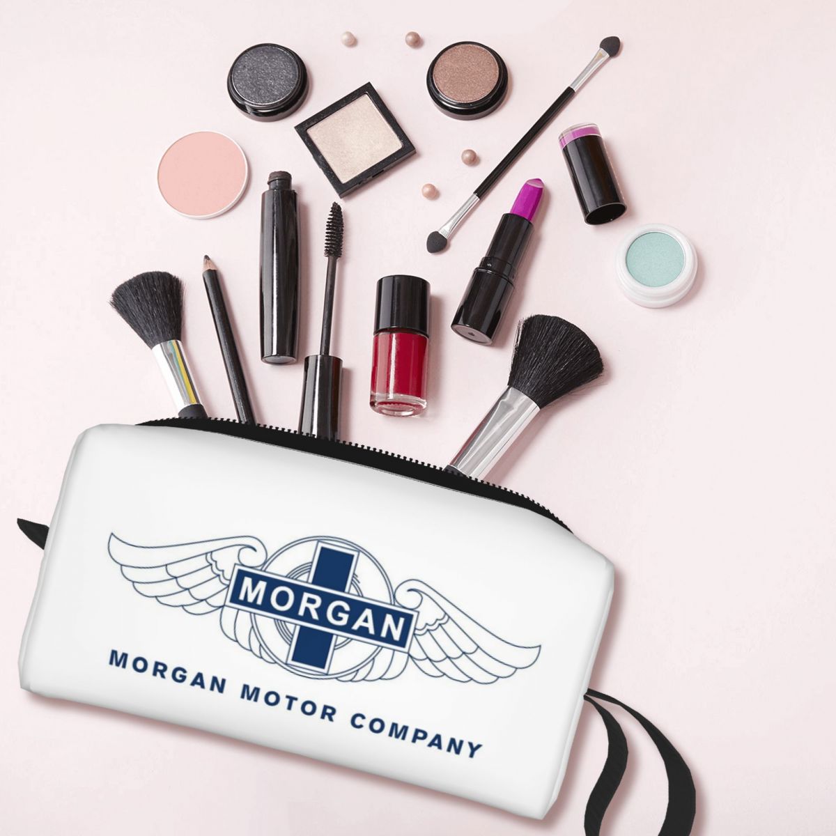 Beauty Makeup Companies - حقيبة مكياج من شركة مورغان موتور